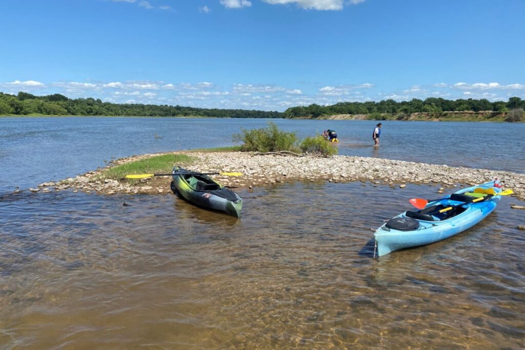 Red river experiences _ Kayaking _ Kayak Rentals _ North Texas Kayak Experience